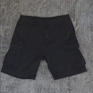 Levi’s Black Cargo Shorts